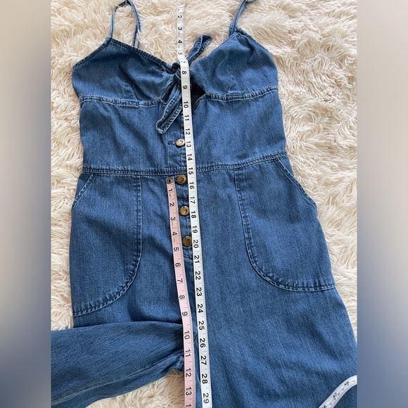 Joe’s collection Lucia straight leg denim jumpsuit straps pockets button up SZ M - Picture 3 of 10